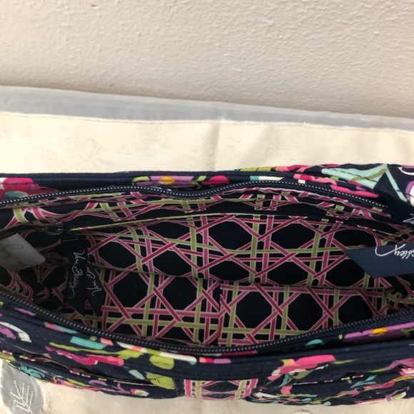 Vera Bradley Small Shoulder Purse Top Zipper Closure - Picture 7 of 11